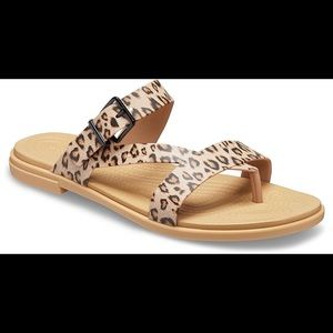 Crocs tulum toe post sandal cheetah